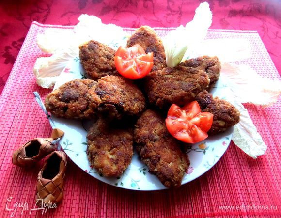 Можно, конечно, приготовить и гарнир к ним, но они и так уже сами по себе самодостаточны))) Особенно свежеприготовленные!!!