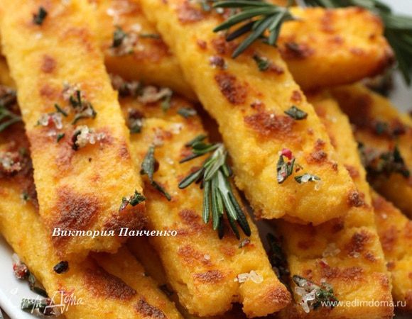 Подавать чипсы горячими, посыпав пряной солью. Приятного аппетита!!!