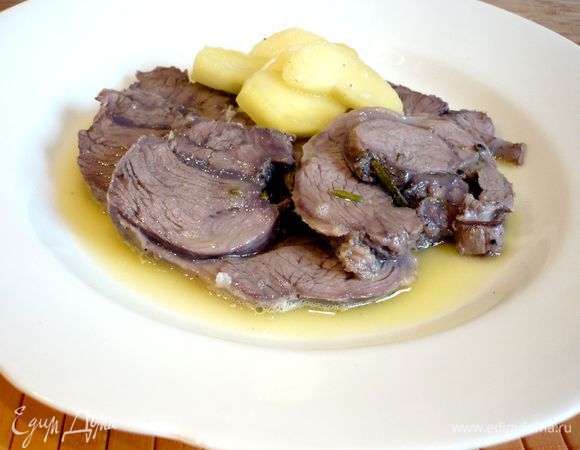 А вот и наше мясо... под соусом! Как же это вкусно!!!  