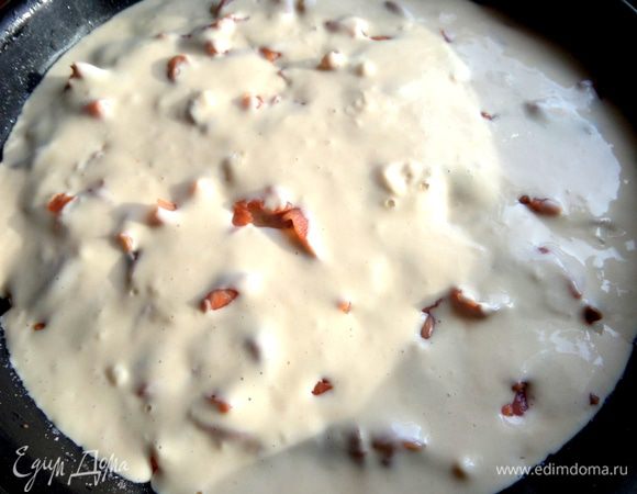 Вот так...,равномерно по ложечке. Выпекаем при 180*.