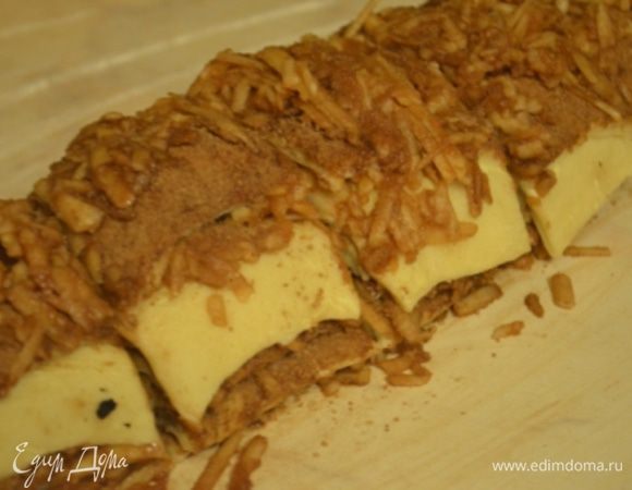 И режем на 6 кусков - получается как бы 6 стопочек)