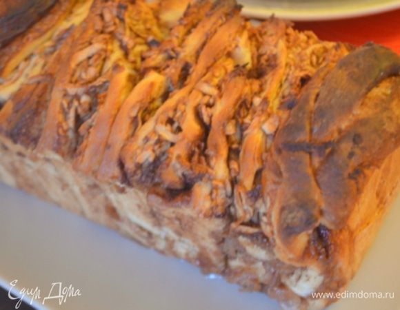 Отправляем в духовку нашу гормошку на 35-40 минут при температуре 180 грпдусов до золотистого цвета.