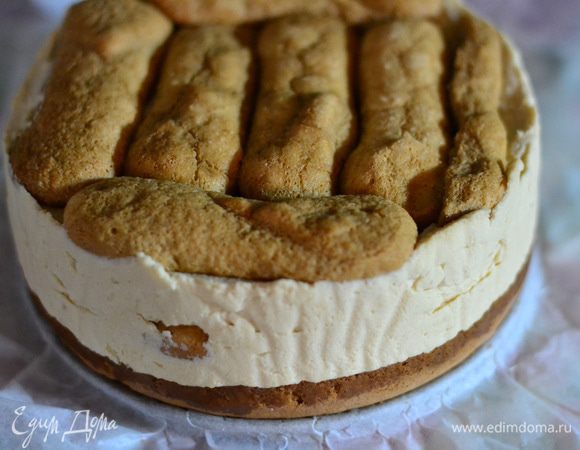 Готовый тортик освободить от формы.