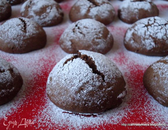 Готовое печенье вынуть  из духовки, остудить.
