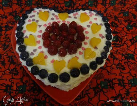 "Невеста" готова! Что ж, не будем заставлять ее томиться в ожидании, а позовем к столу и поздравим наших любимых)))