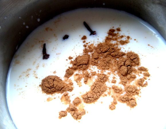 Добавим корицу, гвоздику.