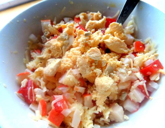 Если есть,добавим желток варёный для вкуса.