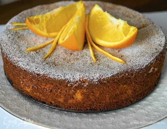 Режем только полностью остывший пирог. Приятного аппетита!!!