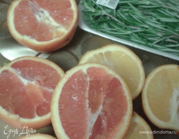 Для начала поставить вариться сироп.