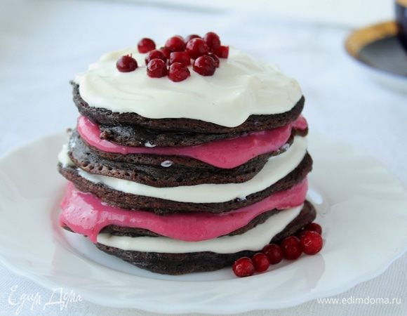 Украсить ягодами брусники и наслаждаться!!