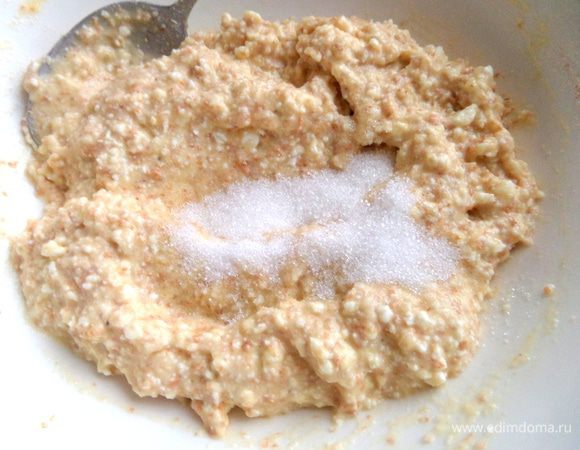 Можно к ванили добавить сахар ложку,но карамель достаточно сладкая и вполне достаточно сладости.