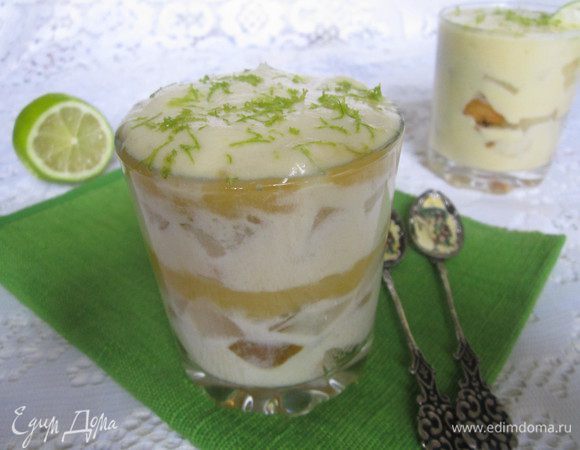 Тирамису поставить в холодильник на несколько часов. Перед подачей украсить по желанию. Я посыпала цедрой лайма. Приятного аппетита!