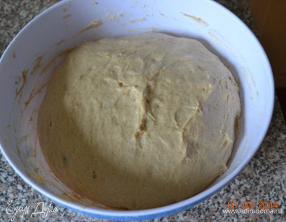 Вот так подошло мое тесто.