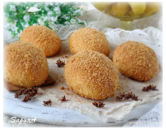 Выпекать в заранее разогретой печи при 180°С примерно 20-25 минут, до румяной корочки.

