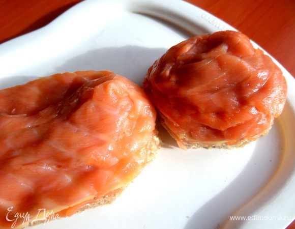 Тут я пыталась сделать что-то типа узла на галстуке. )))