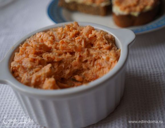 Перекладываем рийет в форму/банку/рамекин, храним в холодильнике.