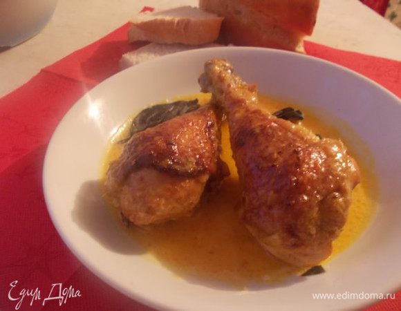 Украсить веточками базилика. Можно подать с гарниром, но мы с мужем кушали просто так, макая в подливку хлебушек.