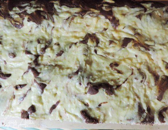 Выпекаем в заранее разогретой до 180 градусов духовке (или до 160 с конвекцией) 25-30 минут.