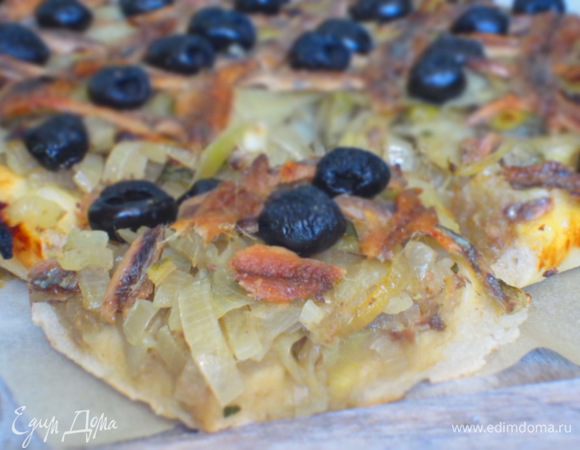 Выпекать в разогретой до 220 °С духовке 25 минут. Приятного аппетита:))