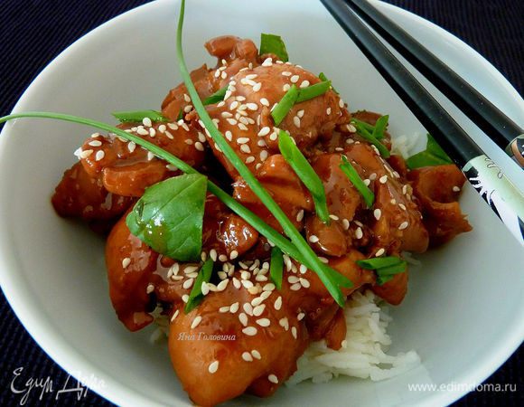 При подаче посыпать кунжутом и зеленью. 
