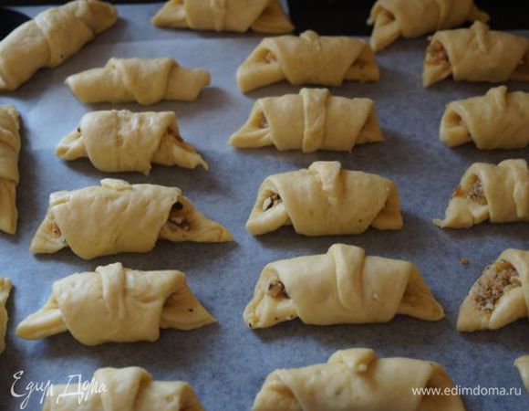 Буквально 5 минут на деко хватает, чтобы они подросли.