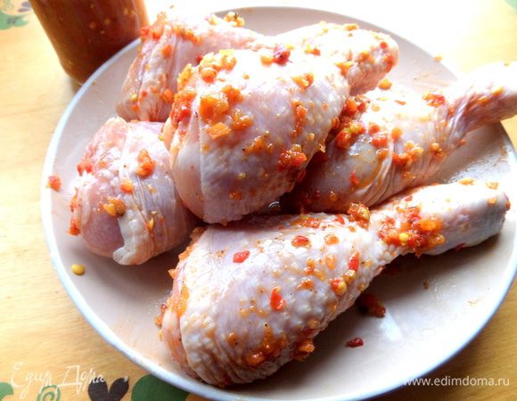 Оставить минут на 20-30 или больше пропитаться, можно убрать в холодильник на пару часов.