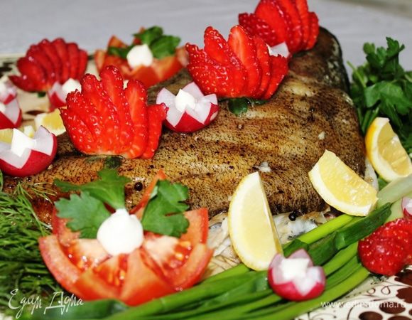 Отдельно хочу отметить великолепное сочетание нежное мяса палтуса со свежей клубникой!