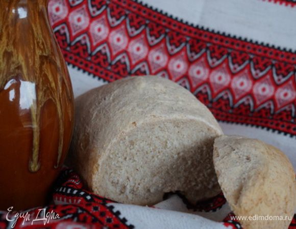 Готовый хлеб вынимаем и подаем к столу!