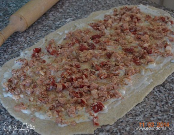  Поверх выложить начинку...