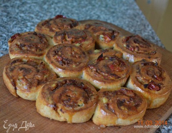 Выпекать при температуре 180*С около 30-35 мин, до красивой румяности.