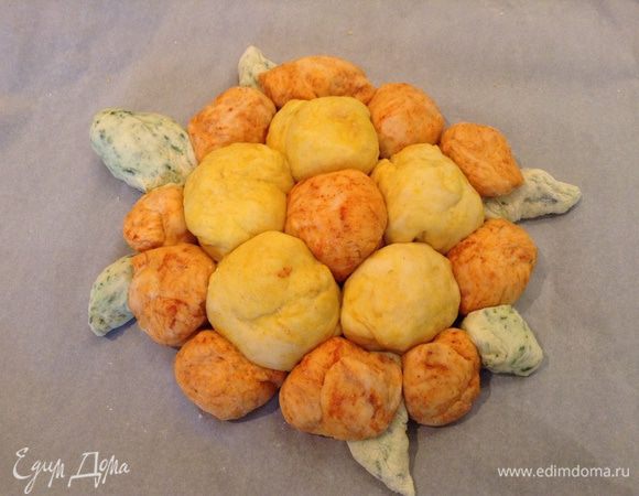 Оставить на 20 минут, накрыв полотенцем.