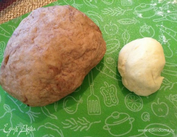 В большой кусок добавить какао.