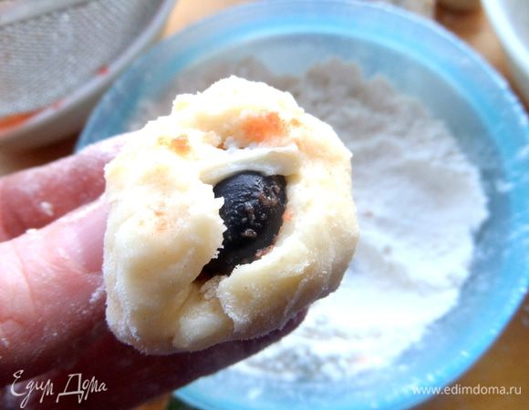 И слепить шарик!