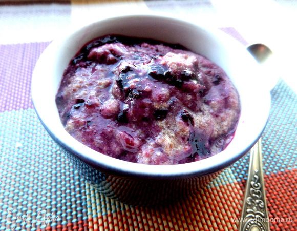 А на десерт я уже три раза делала (правда по одной порции для себя!) приятный для желудочка и безвредный для фигуры льняной мусс от Марины! Буду делать теперь его без конца с любым вареньем))) http://www.edimdoma.ru/retsepty/64940-yagodno-lnyanoy-muss