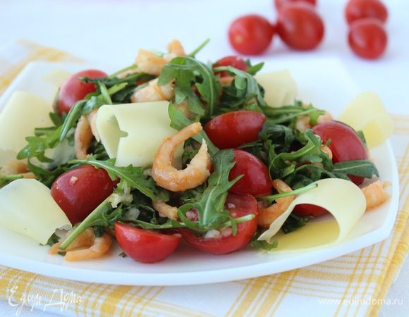 Добавить сыр пластинками (сыр можно просто натереть).