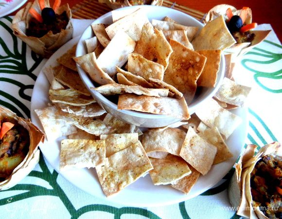 Из остатков лаваша делаем чипсы... http://www.edimdoma.ru/retsepty/65095-chipsy-iz-lavasha-k-postnomu-gribnomu-supchiku