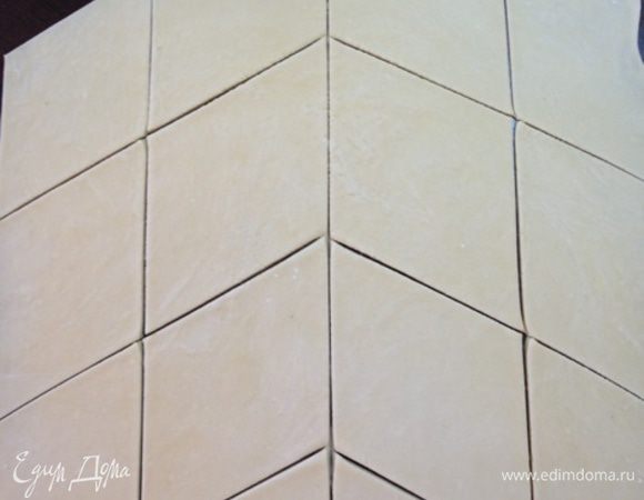 И нарежем на ромбики.