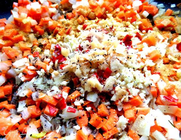 Поперчить...У меня лимонный перец от Санта Марии.