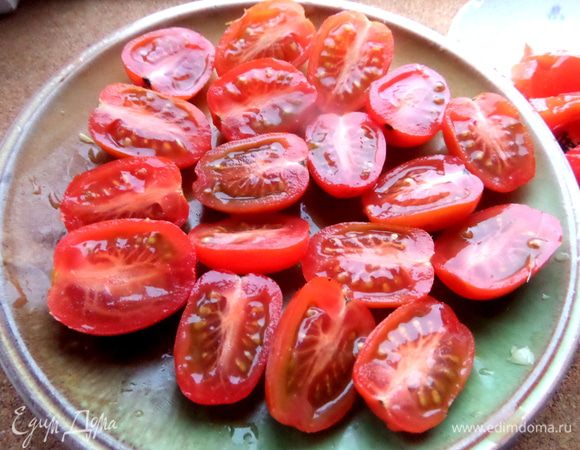 Достаточно разрезать вдоль!