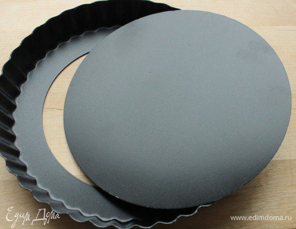 Хвастаюсь своей формой для выпечки, которая досталась мне в качестве одного из призов за участие в конкурсе 10 лет Едим дома)))))))) Очень удобная форма... Сегодня у нее дебют)))))))