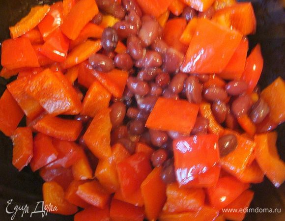 Добавить перец.