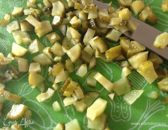 Огурцы. Все смешать.