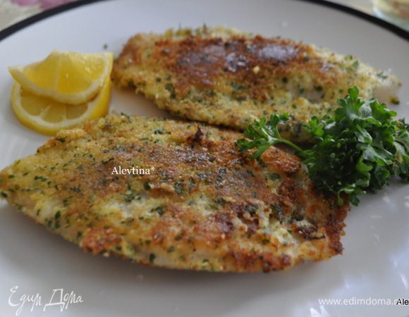 Подаем с лимонными дольками от 1/2 части лимона. Приятного аппетита.
