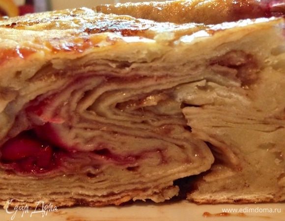 А это разрезик. Слои, слои, слои..... и яркая начинка!