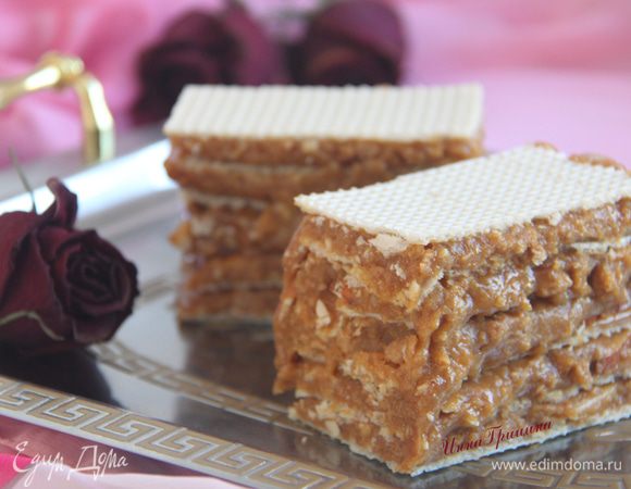 Сложить стопкой, нарезать на квадраты/прямоугольники. Восточная сказка)))