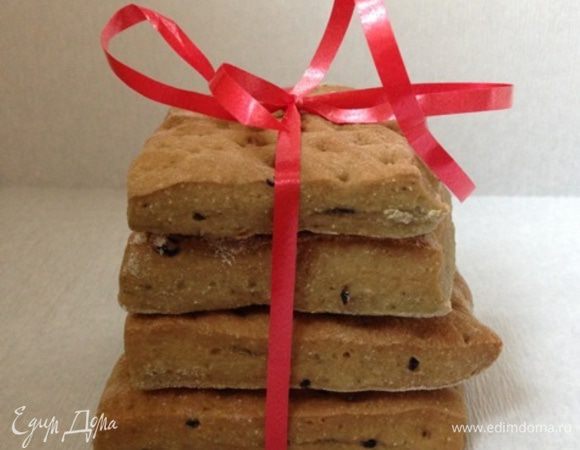 Например, вот эти без манки, с овсяной мукой и со смородиновым вареньем с добавлением полстакана сахара. Получаются помягче и слаще.
Может, кому и пригодится рецепт!
Угощайтесь!