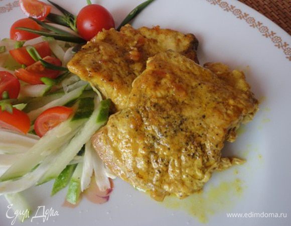 Подавать с рисом. Но мне больше нравится просто с овощами.