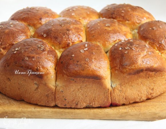 Подавать тёплыми с мясным соусом или со сладким чаем! Приятного аппетита!