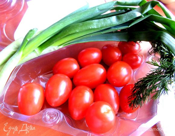 Черри брать крепенькие, промыть, обсушить.