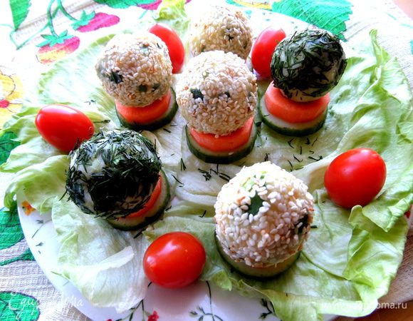 Угощайтесь,друзья, и экспериментируйте со своими добавками из зелени и семечек)))) Это весело и вкусно!!!!!